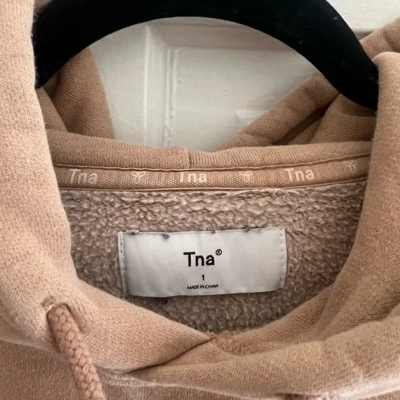 ARITZIA TNA Boyfriend Hoodie in Honey Beige - Picture 3 of 4
